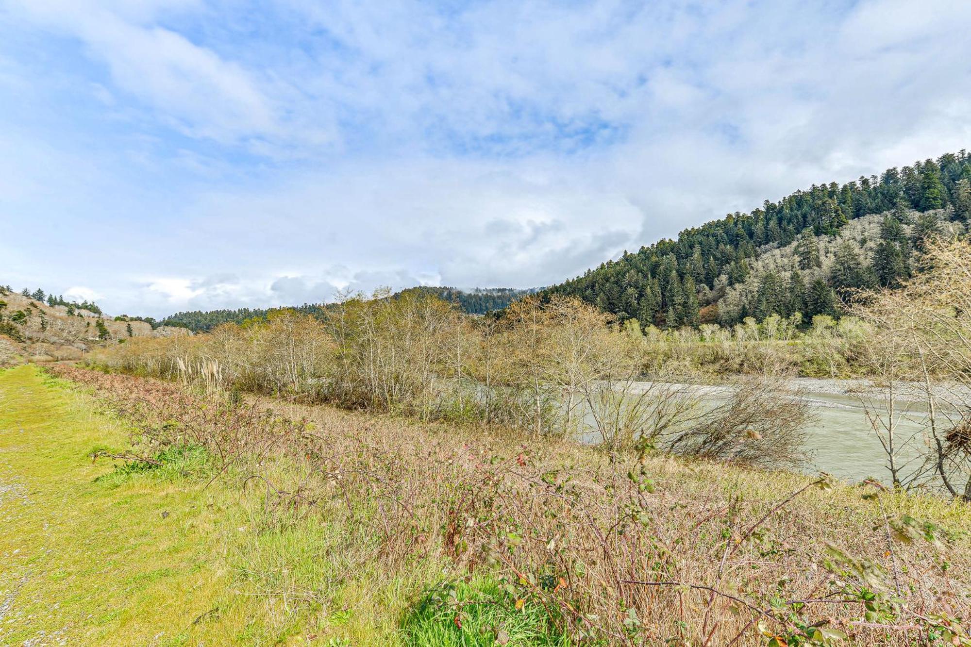 Cozy Norcal Cottage 2 Mi To Redwoods And Beaches! Orick Exterior foto
